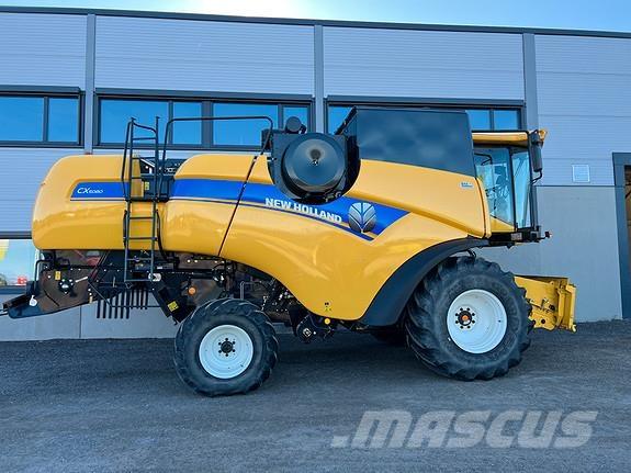 New Holland CX5080 コンバイン