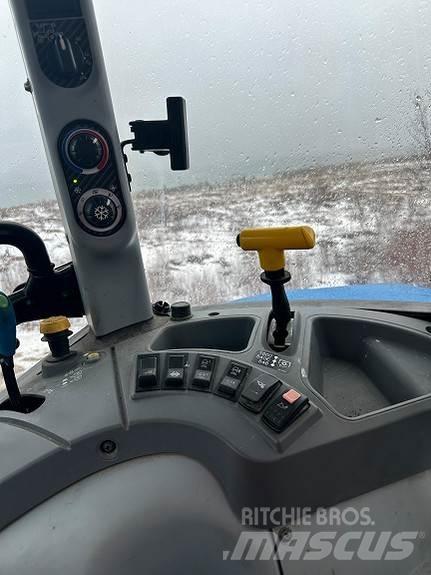 New Holland T5.95 トラクター