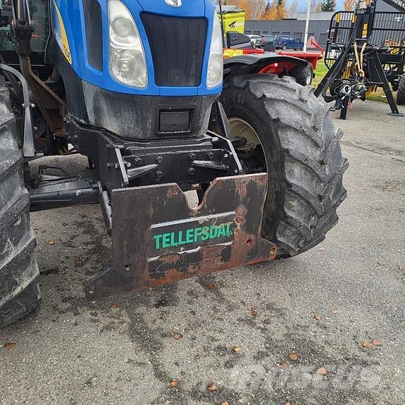 New Holland T6040 トラクター