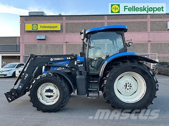 New Holland TS135A トラクター