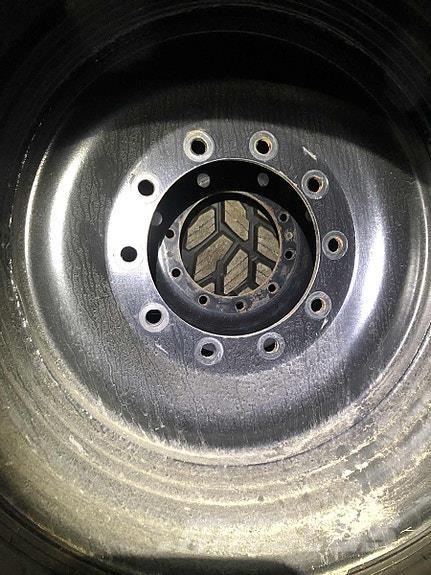 Nokian Hakka TRI その他道路と除雪の機械