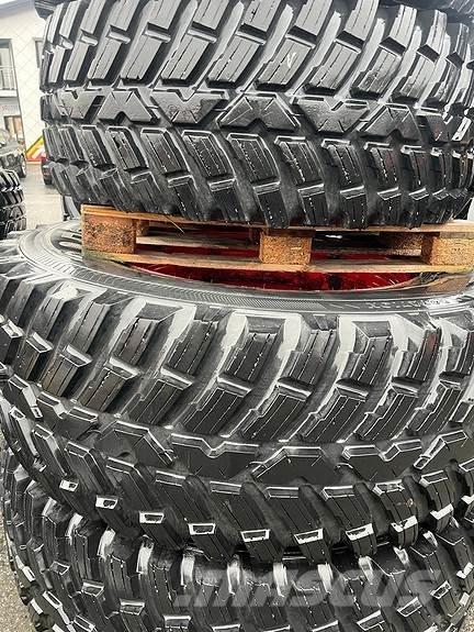 Nokian TRI2 Seipet 汎用トレーラー