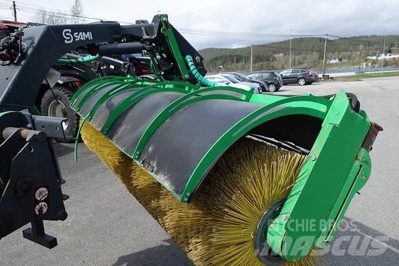 Sami HB-3000 その他道路と除雪の機械