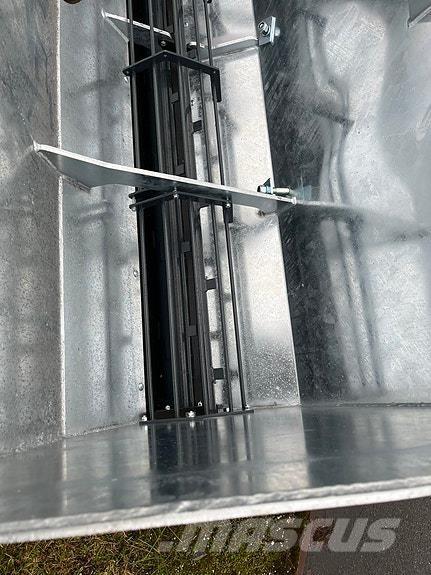 Sami SLH-2300 その他道路と除雪の機械