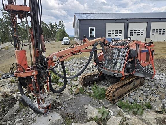 Sandvik DX780 サーフェイスドリルリグ