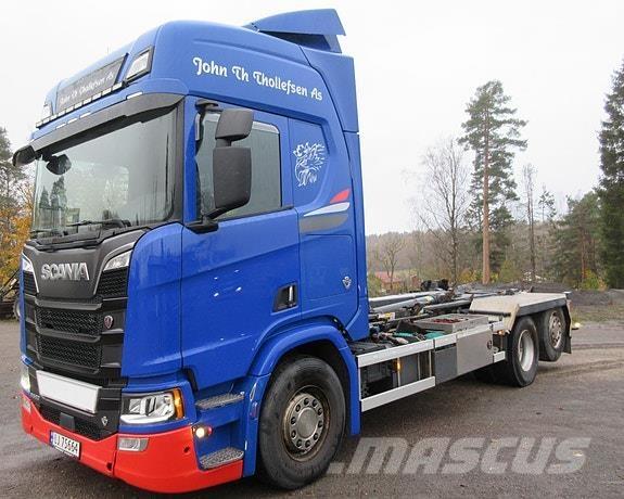 Scania R520 6x2*4 ケーブルリフト着脱式トラック