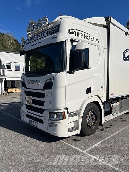 Scania R660 ボックスボディー、ウイング、箱車