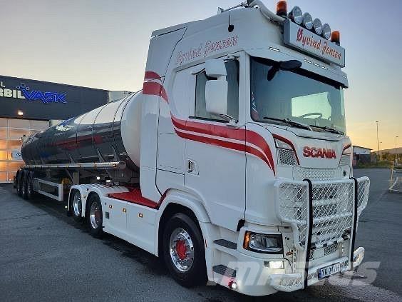 Scania S650A6X2NB 中古トラクターヘッド | トレーラーヘッド