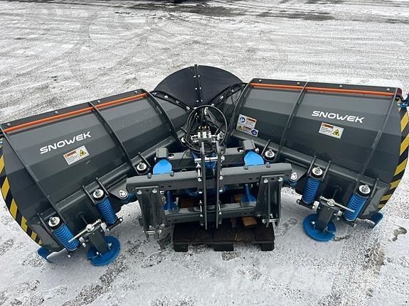 Snowek N320 スノーブレードとプラウ