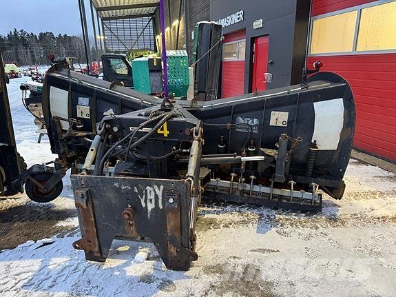 Tellefsdal K70 3,4 その他道路と除雪の機械