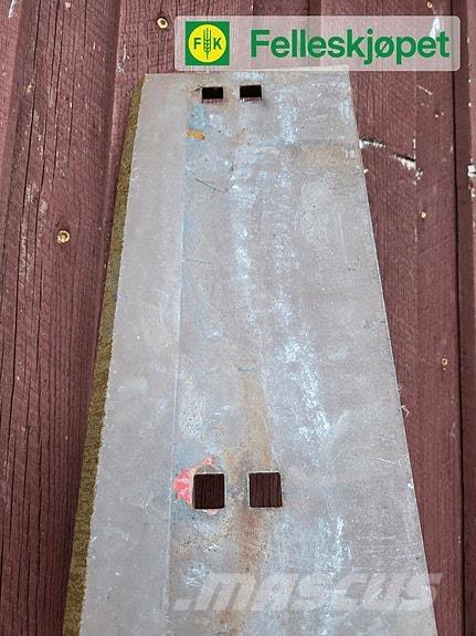 Tokvam 240 THS 除雪機