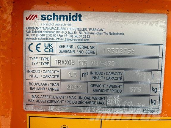  Traxos S15 VEP-490 砂と塩撒き専用車