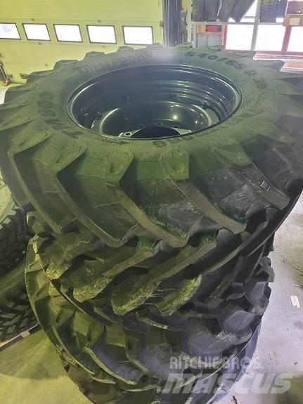 Trelleborg TM800 その他道路と除雪の機械