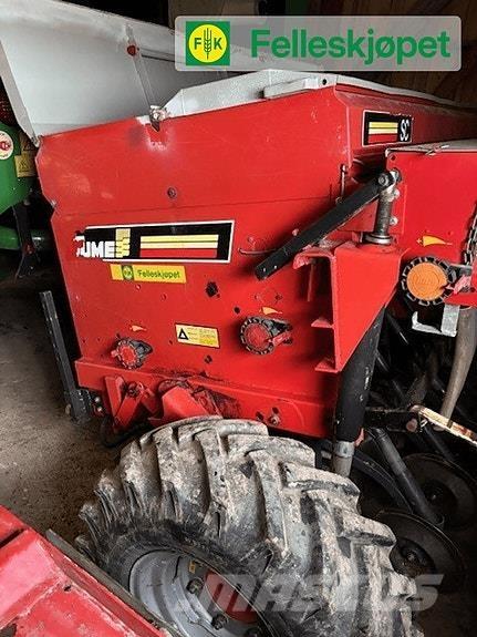 Tume kl 2500 肥料散布機