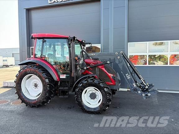 Valtra A 74 トラクター