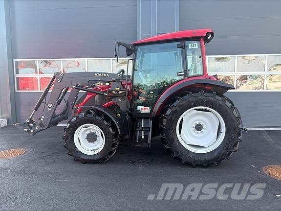 Valtra A 74 トラクター