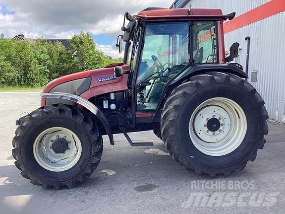 Valtra A 95-4 トラクター