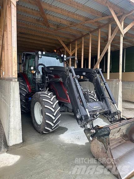 Valtra A105H4 トラクター