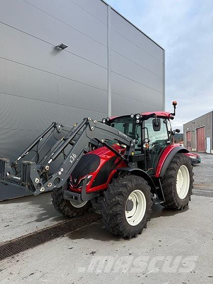 Valtra A95 トラクター
