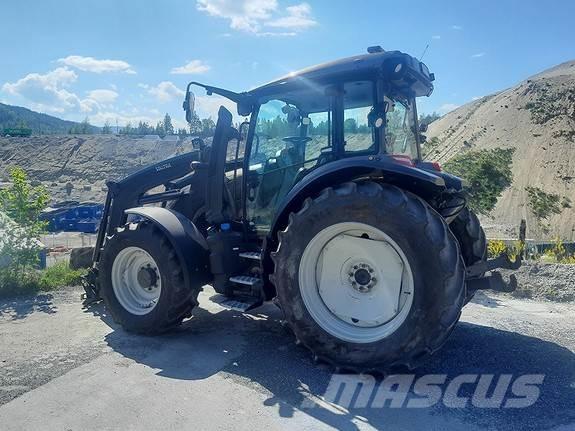 Valtra G105 トラクター