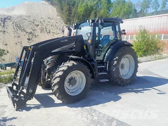 Valtra G105 トラクター