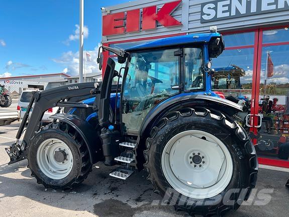 Valtra G135 Activ トラクター