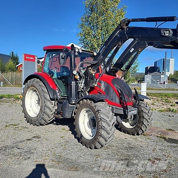 Valtra N-104 トラクター