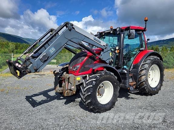 Valtra N 104 H5 トラクター