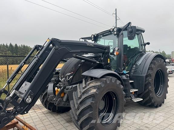 Valtra N 175 トラクター