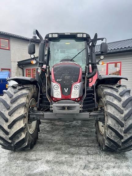 Valtra N163 トラクター