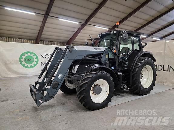 Valtra N163 Direct トラクター