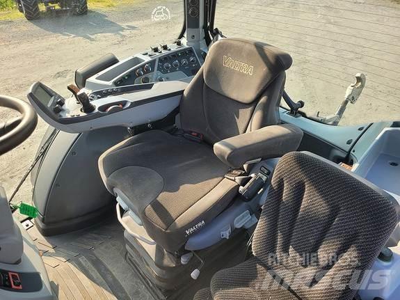 Valtra N174D トラクター