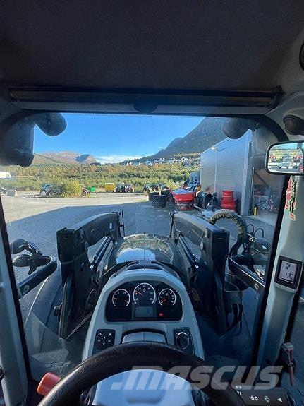 Valtra N174D トラクター