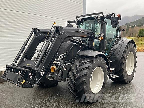 Valtra N175D トラクター