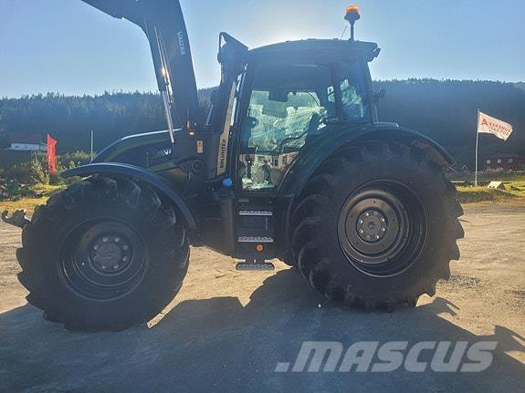 Valtra N175D トラクター