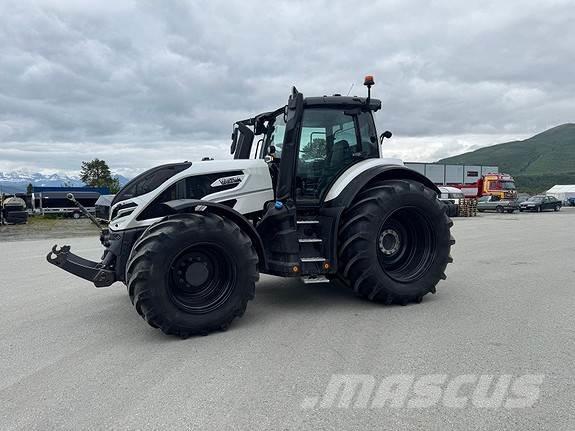 Valtra Q305 トラクター