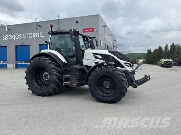 Valtra Q305 トラクター