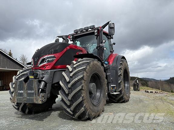 Valtra Q305 トラクター