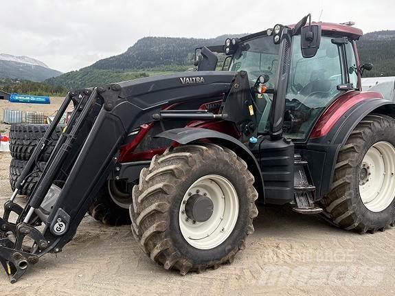Valtra T 174D Gps トラクター