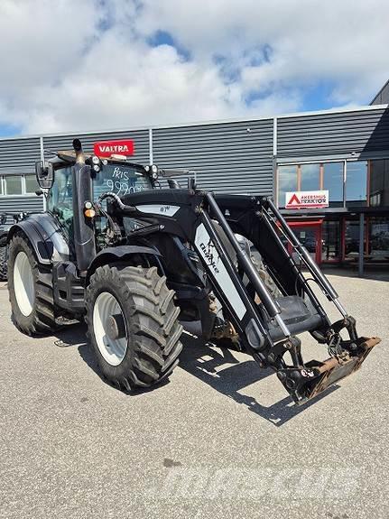 Valtra T 234 Versu トラクター