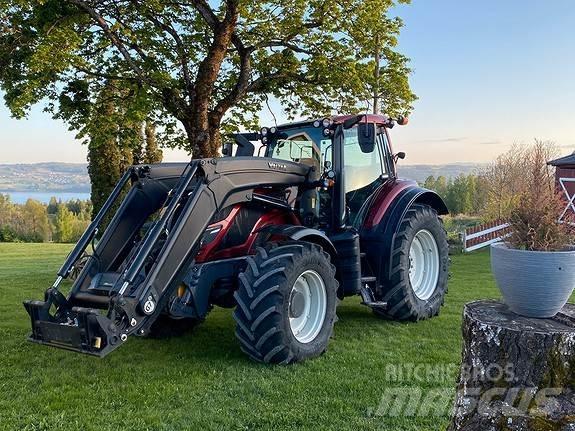 Valtra T174D トラクター
