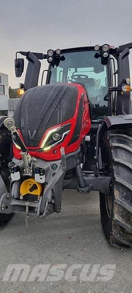 Valtra T175ED トラクター