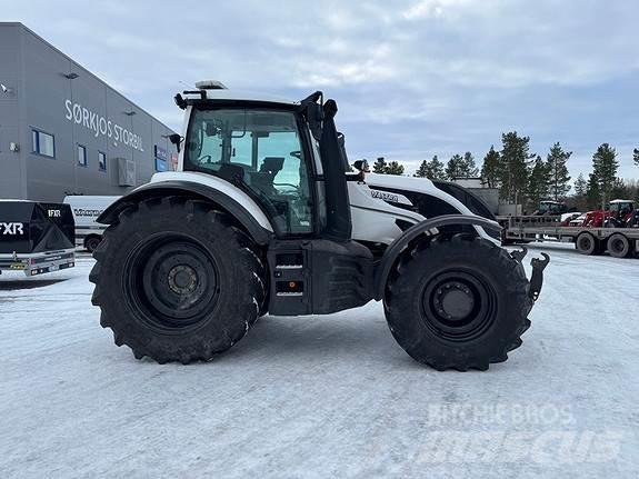 Valtra T234 トラクター
