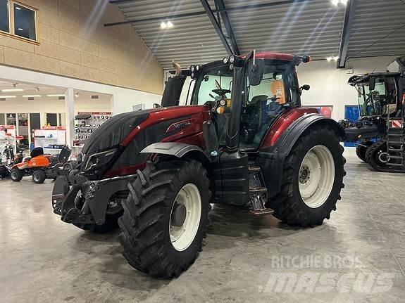 Valtra T234 トラクター