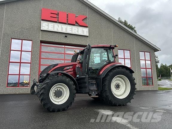 Valtra T234 トラクター