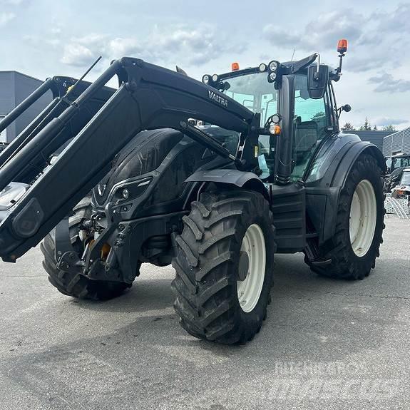 Valtra T234 Direct トラクター