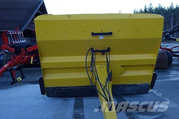 Vama 5 kubikk その他道路と除雪の機械