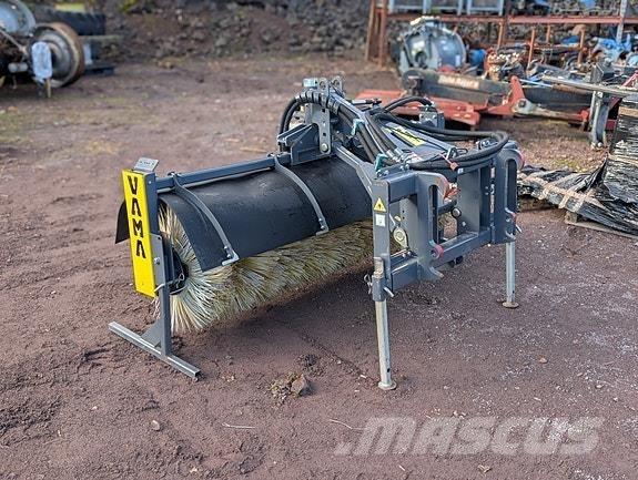 Vama EHA2200L その他道路と除雪の機械
