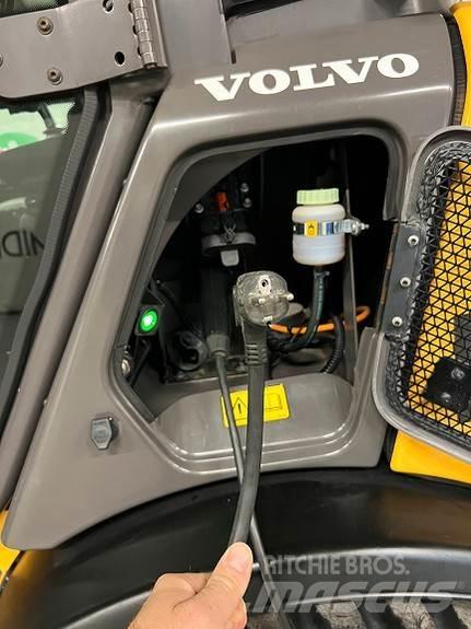 Volvo JL25H ホイールローダー・タイヤショベル