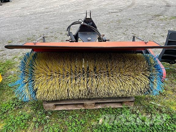   その他道路と除雪の機械